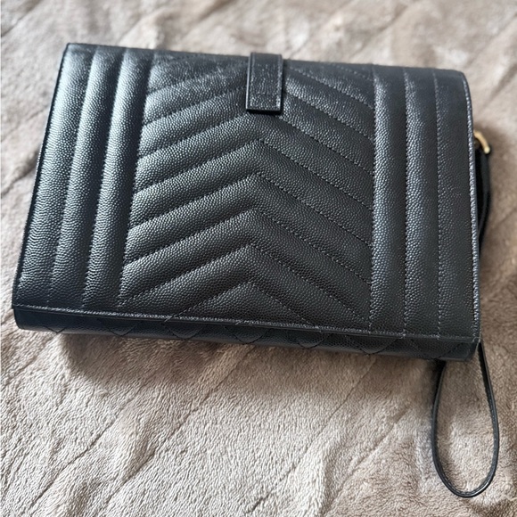 Yves Saint Laurent Quilted Black Clutch with Gold Emblem - Picture 3 of 9